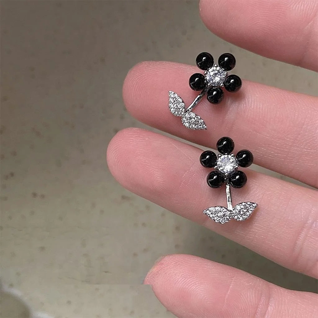 Sweet Cool Black Flower Copper Stud Earrings With Micro Pave Zircon, Versatile Commuter Jewelry