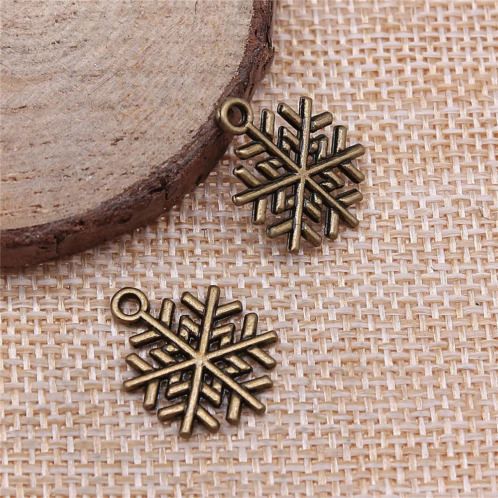 19x15mm 0.9g Multicolor Zinc Alloy Snowflake Charm Pendant for Christmas Bracelet Jewelry Making