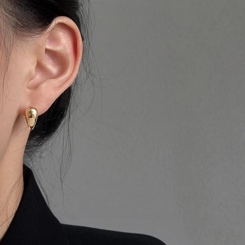 Light Luxury Retro Smooth Copper Hoop Stud Earrings Minimalist Geometric Metal Ring Jewelry