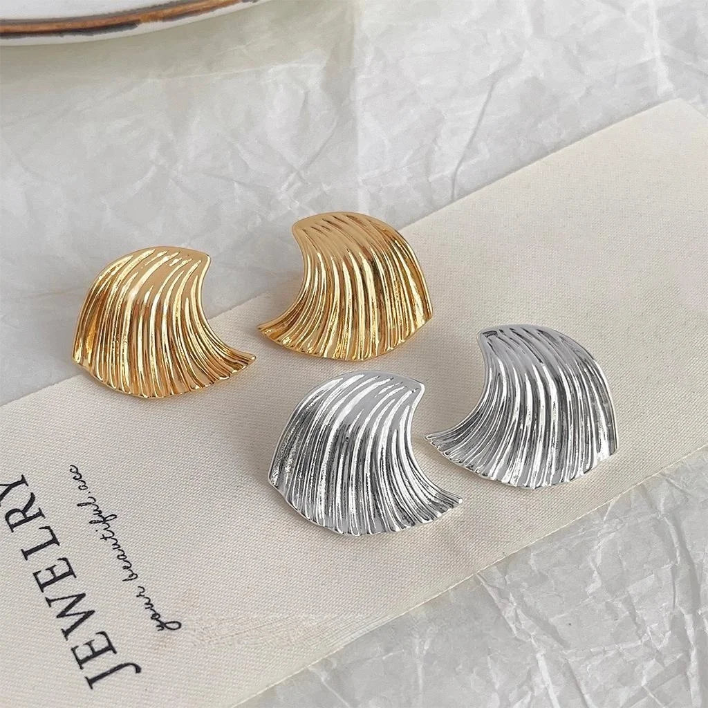 European American Style Copper Fan Shape Wave Texture Drop Earrings Light Luxury Street Fashion Jewelry