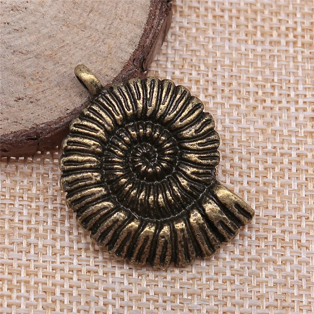 36x27mm 12.7g Multicolor Zinc Alloy Conch Shell Charm Pendant for DIY Necklace Making
