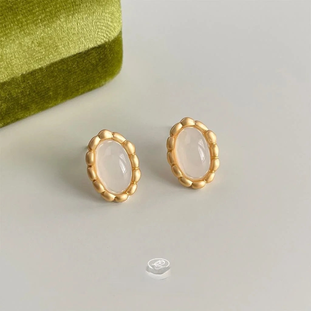 French Vintage Matte Gold Oval Lace Copper Resin Stud Earrings With Silver Plated Pins