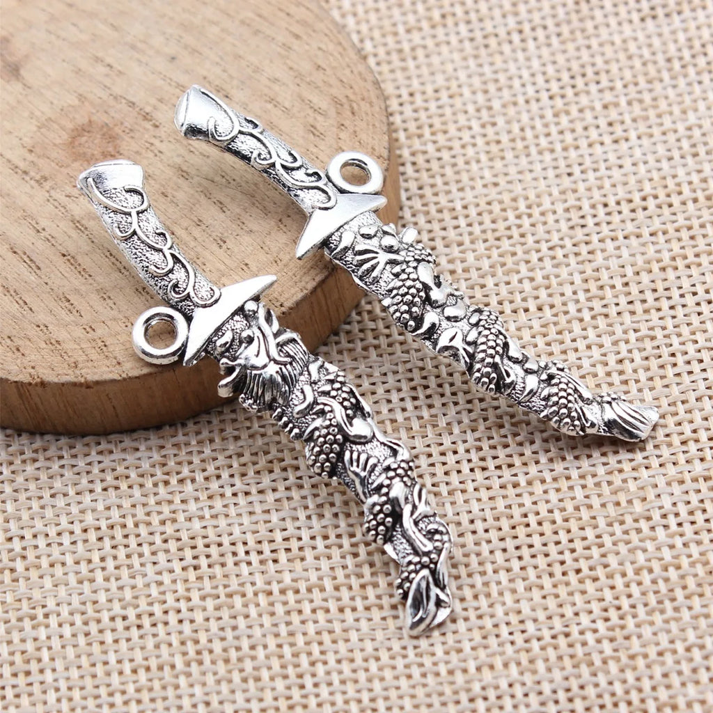 62x17mm 7.2g Antique Silver Finish Zinc Alloy Dragon Pattern Sword Charm Pendant for DIY Necklace