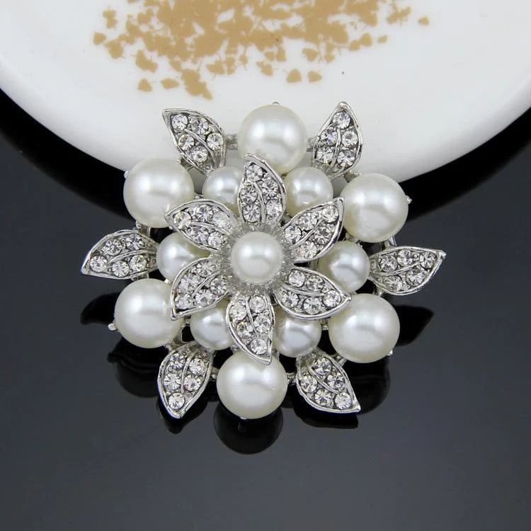 Elegant Pearl Alloy Rhinestone Flower Brooch For Women, Luxury Lapel Pin Corsage Suit Accessory Gift