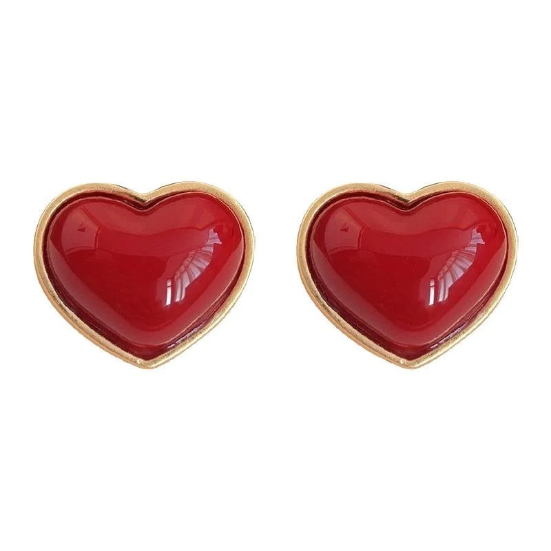 Elegant Vintage Gold-Tone Red Heart Copper Stud Earrings 3D Heart Shape Commuter Jewelry