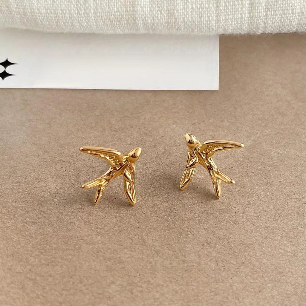 14K Gold Plated Copper Flying Bird Stud Earrings, Minimalist Light Luxury Women's Jewelry