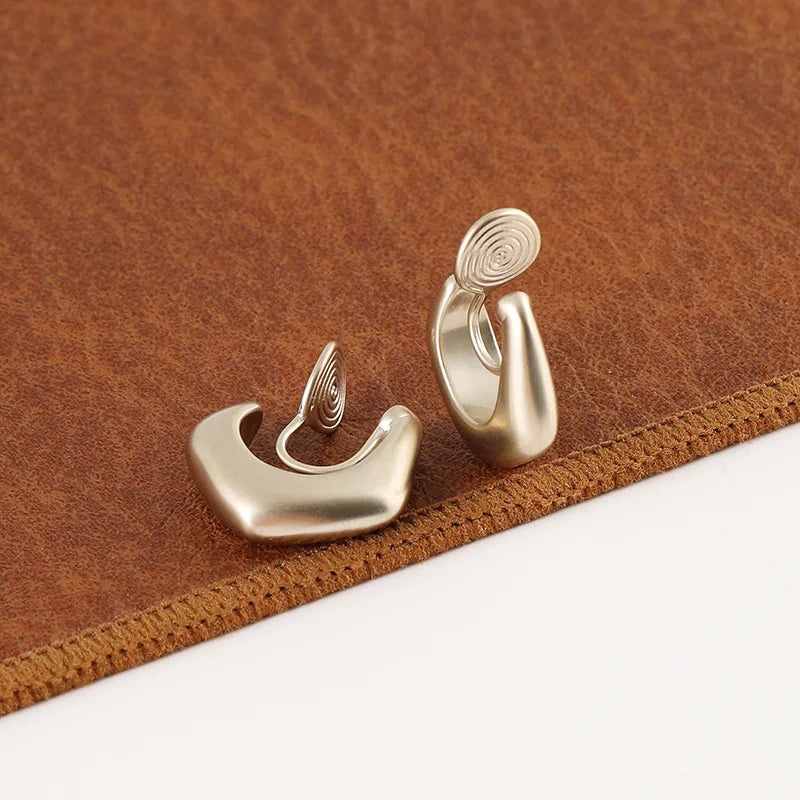 Vintage Chunky U Shape Alloy Hoop Stud & Clip On No Piercing Elegant Geometric Metal Earrings