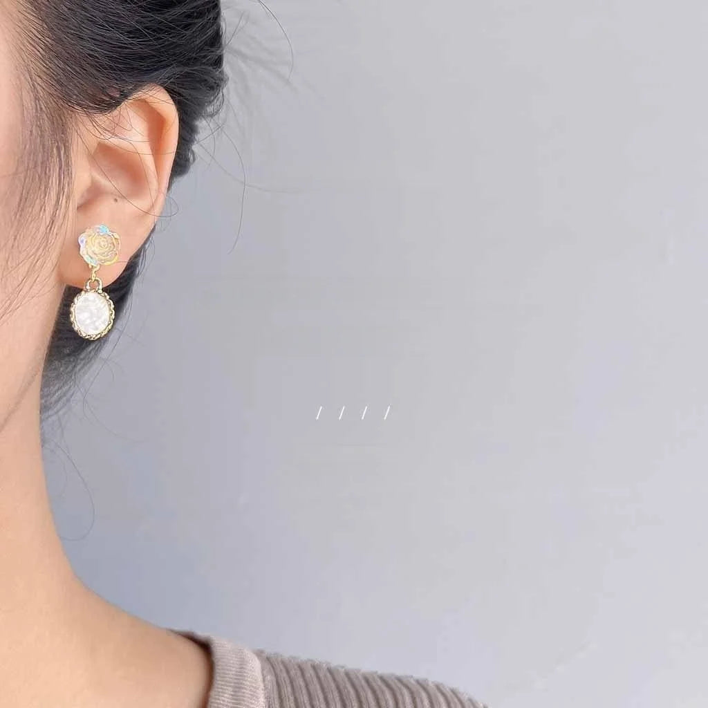 French Vintage Resin Rose Flower Stud Earrings Elegant Court Style Geometric Floral Jewelry