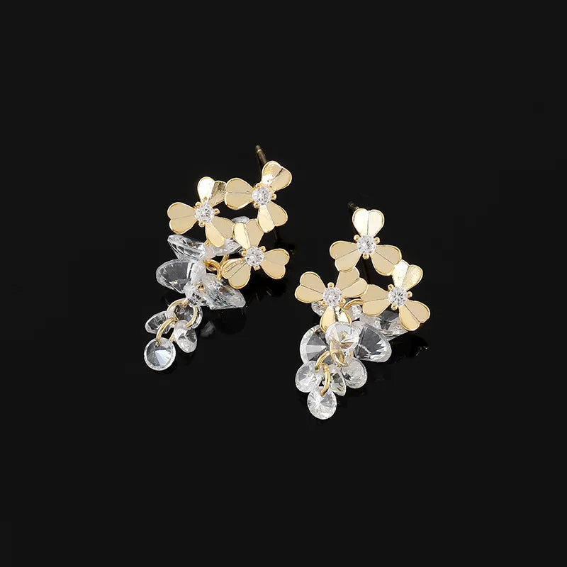 Elegant Gold Alloy Flower Zircon Grape Cluster Crystal Tassel Stud & Clip On No Piercing Earrings