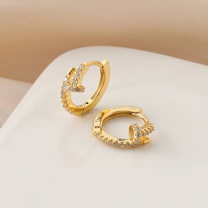 Elegant Gold Zircon Spiral Disc C Hoop Stud & Clip On No Piercing Commuter Fashion Earrings
