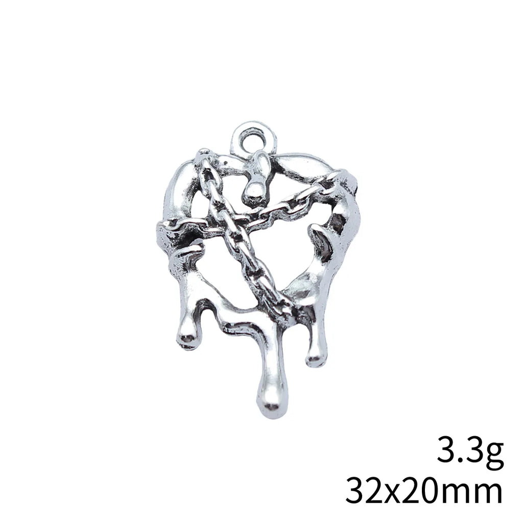 32x20mm 3.3g Antique Silver Zinc Alloy Gothic Bleeding Chain Heart Charm Pendant for Necklace Bracelet Jewelry Making
