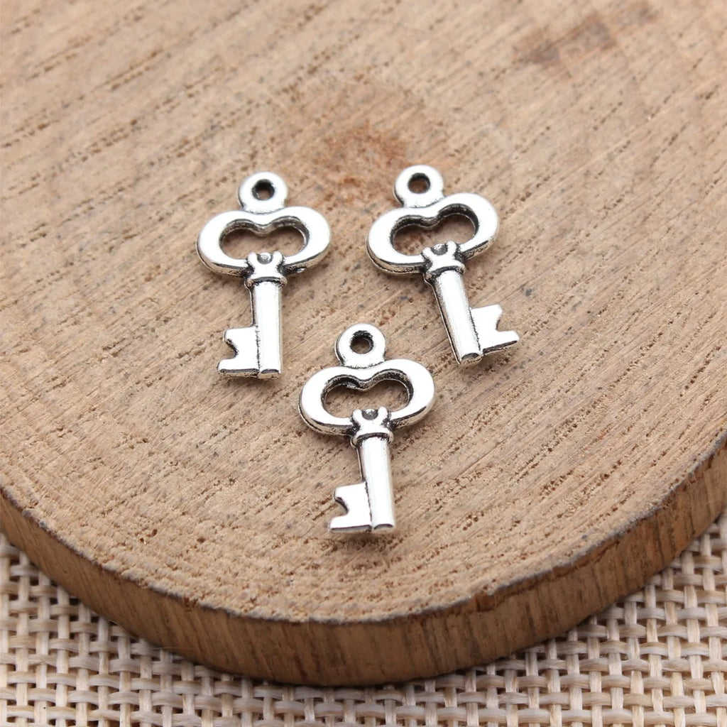 16x9mm 0.46g Multicolor Zinc Alloy Small Key Charm Pendant for Necklace Bracelet Jewelry Making
