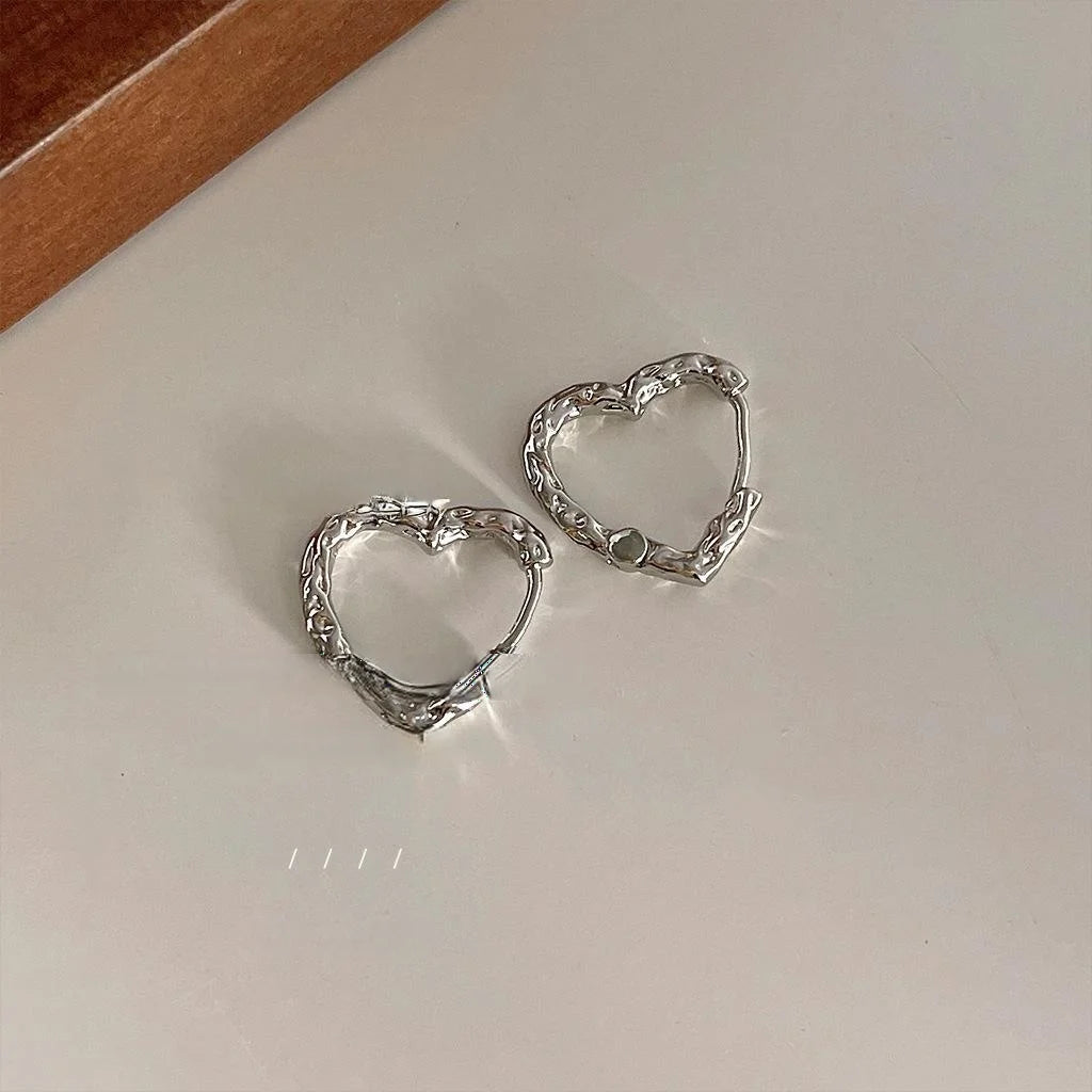 Minimalist Metal Textured Heart Drop Earrings, Chic Cold Style Niche Design Jewelry