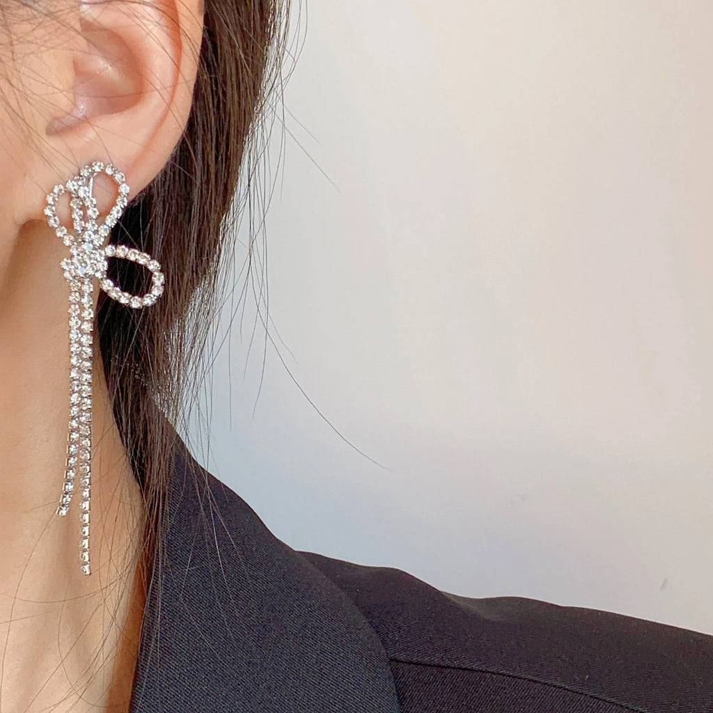 Luxury Rhinestone Bow Long Tassel Stud & Clip On No Piercing Elegant Fairy Drop Earrings