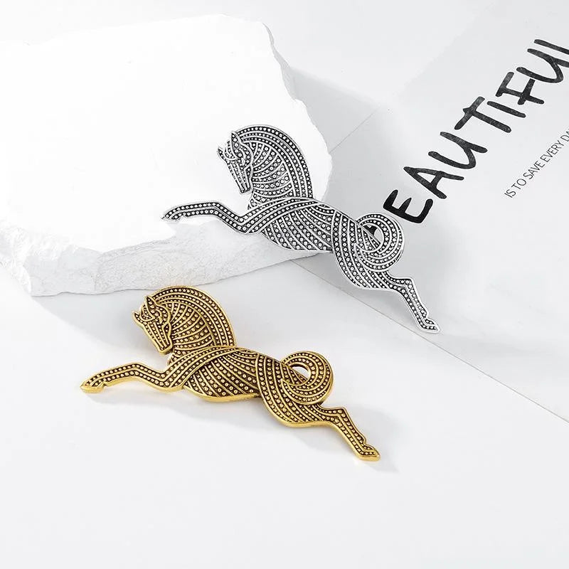 Vintage Gold Plated Alloy Horse Brooch With Rhinestones, Elegant Animal Lapel Pin Suit Accessory Gift