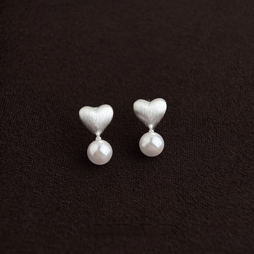 Minimalist Brushed Silver Copper Heart Glass Pearl Stud Earrings Elegant Office Jewelry