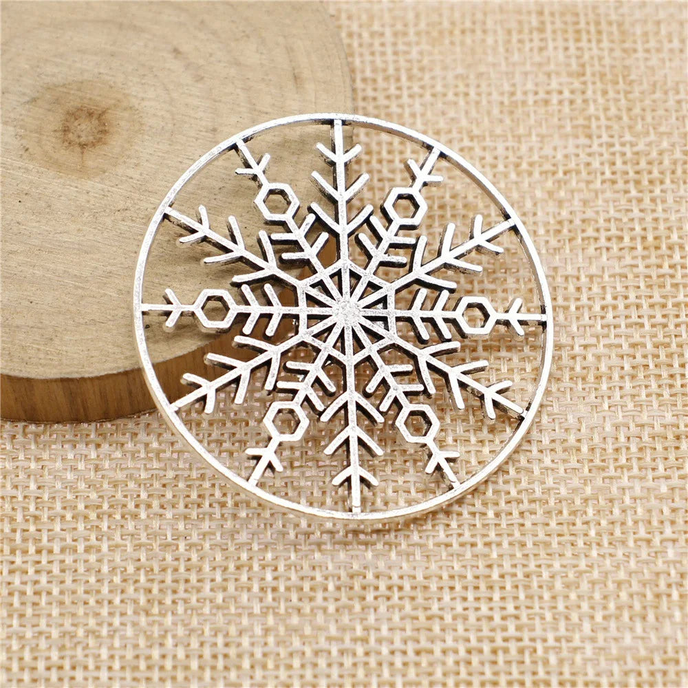47x47mm 9.2g Zinc Alloy Round Hollow Snowflake Charm Pendant for Christmas Jewelry DIY Making