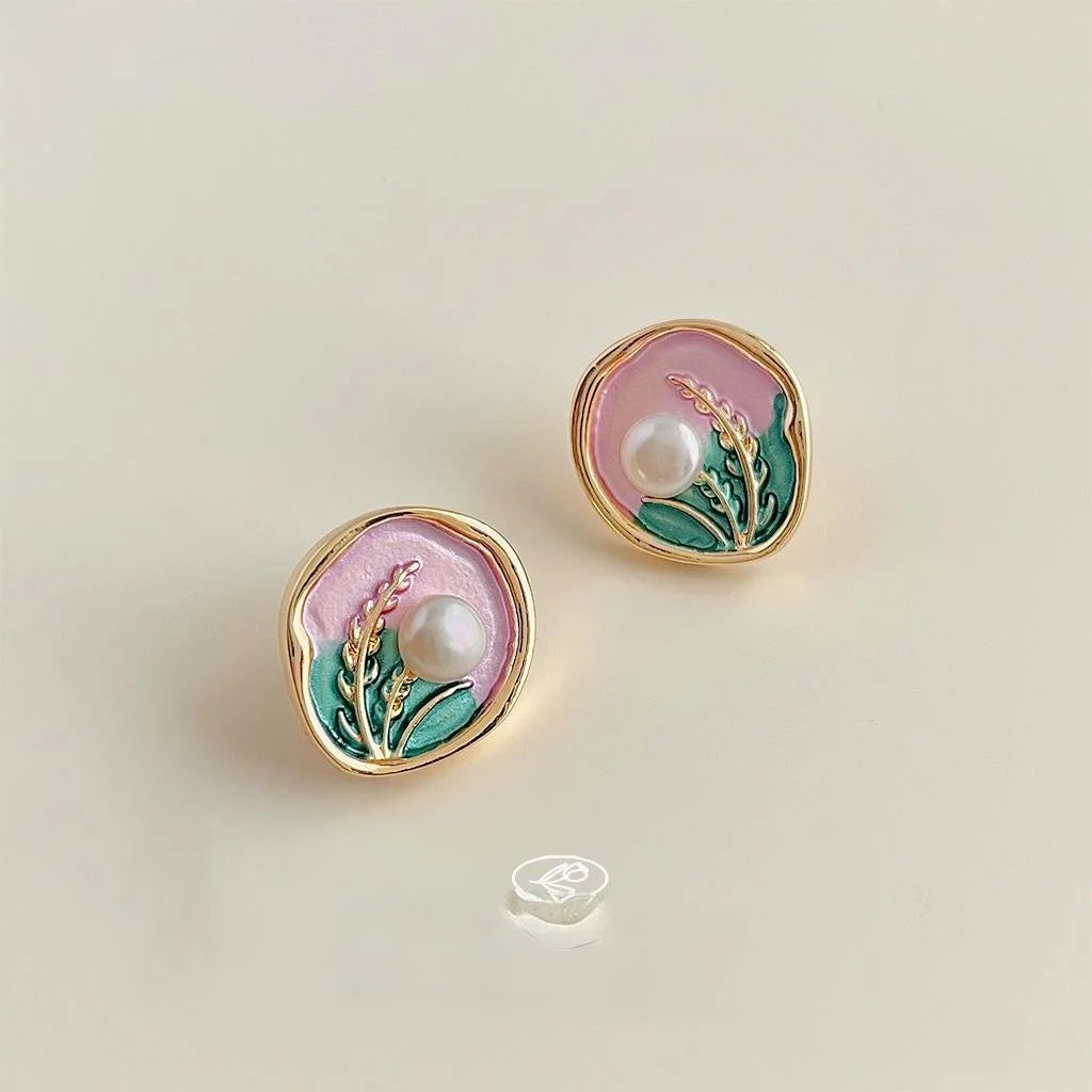 Sweet 14K Gold Plated Copper Freshwater Pearl Tulip Freesia Wheat Flower Stud Earrings