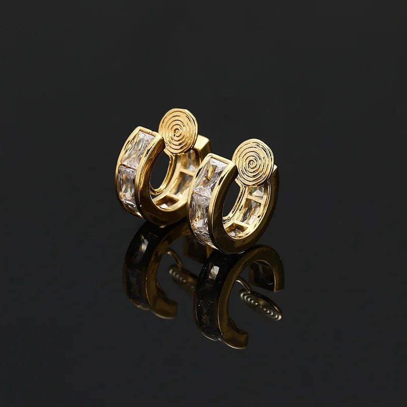 Elegant Gold Alloy Zircon C Hoop Stud & Clip On No Piercing Luxury Round Huggie Women's Earrings
