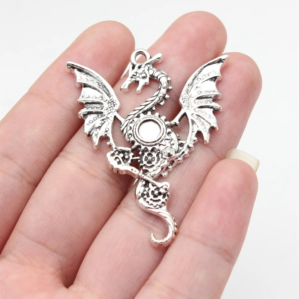 49x38mm 6g Antique Silver Zinc Alloy Gothic Flying Dragon Charm Pendant for DIY Necklace Bracelet