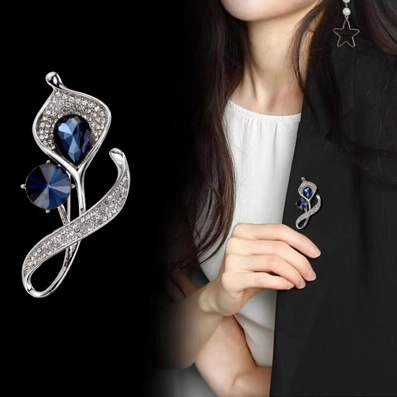 Elegant Blue Crystal Flower Brooch With Rhinestone Pave, Silver Alloy Lapel Pin Corsage Gift