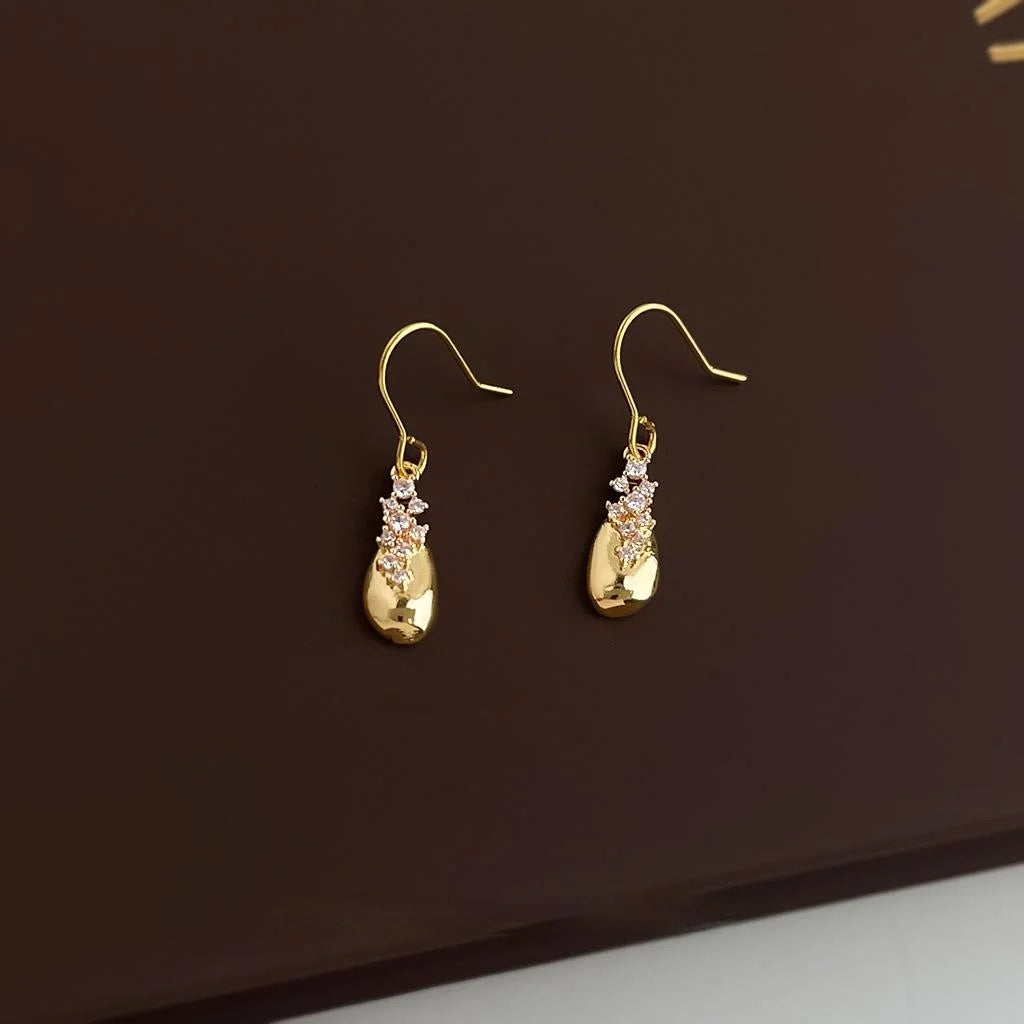 Light Luxury Copper Zircon Micro Pave Geometric Waterdrop Tassel Drop Earrings