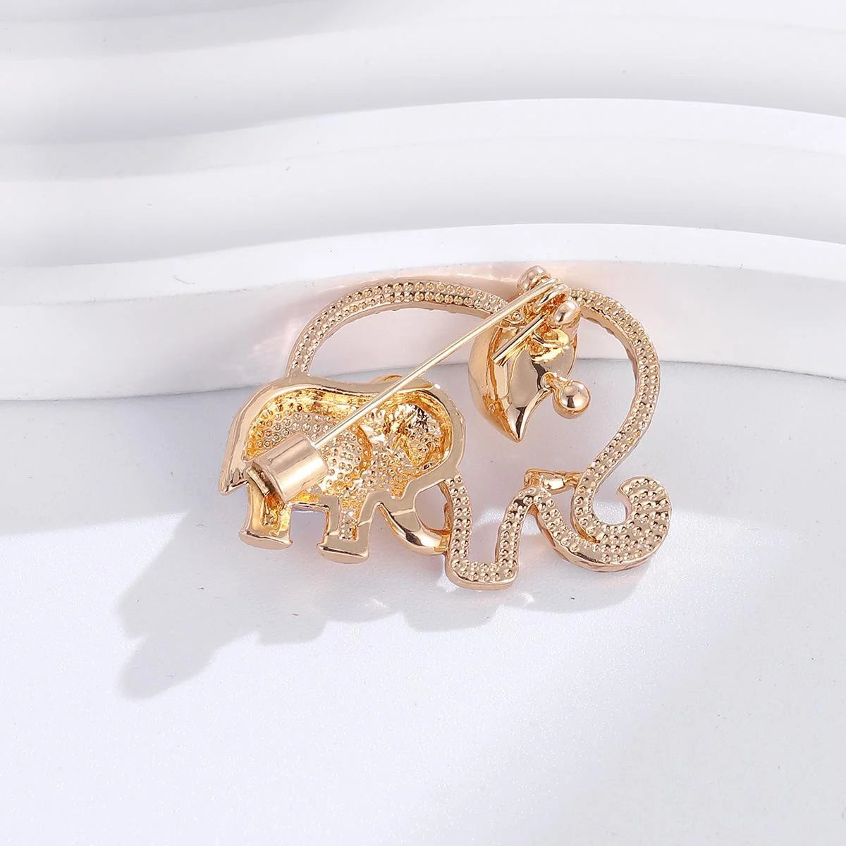 Cute Mother And Baby Elephant Brooch With Rhinestone Crystal Alloy, Elegant Lapel Pin Corsage Suit Accessory Gift