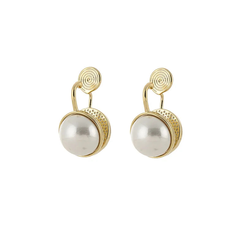 Vintage Spiral Disc Double Sided Pearl Alloy Stud & Clip On No Piercing Commuter Hoop Earrings