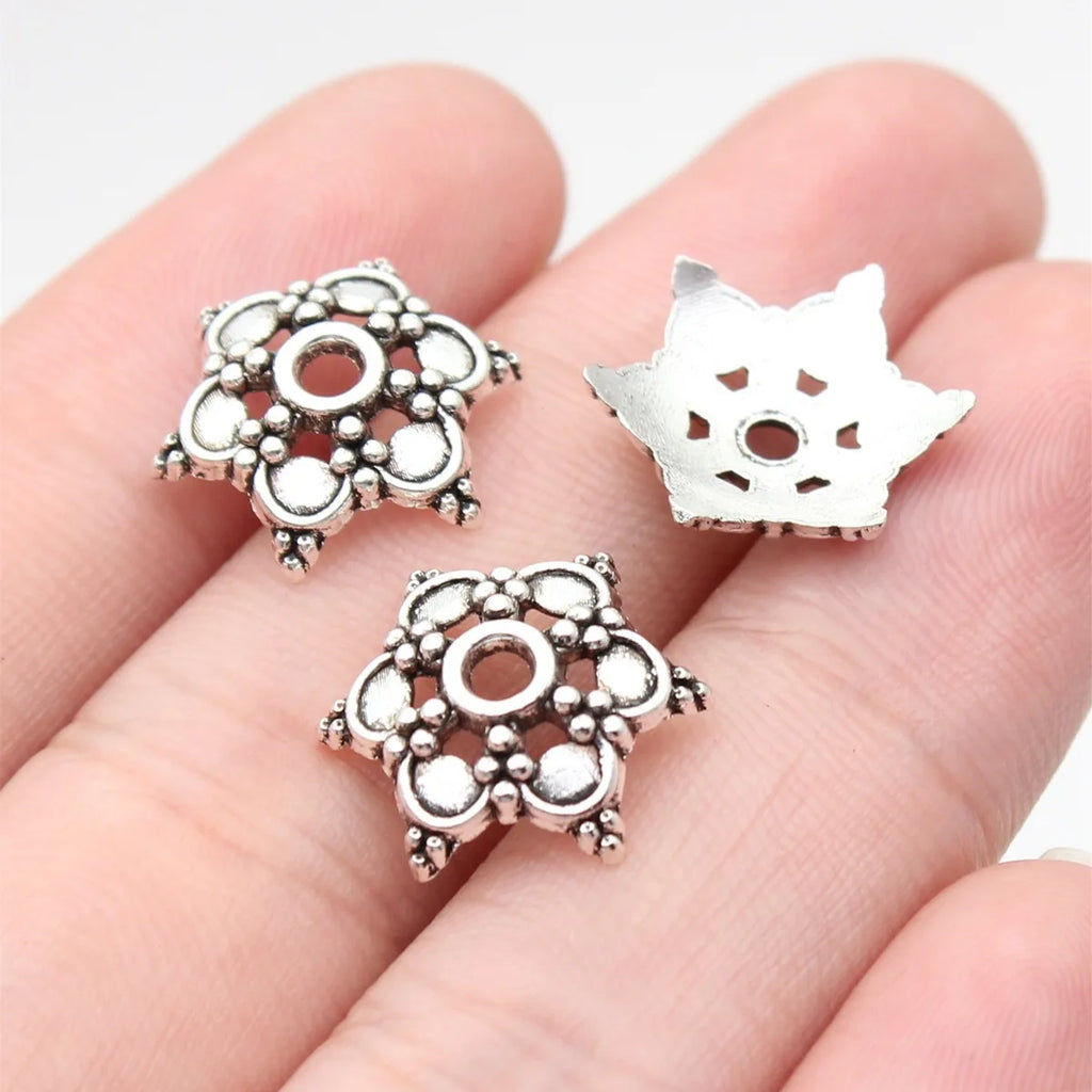 13x13x4.2mm 0.61g Antique Silver Zinc Alloy Flower Bead Cap Jewelry Findings for Clothing Jewelry DIY