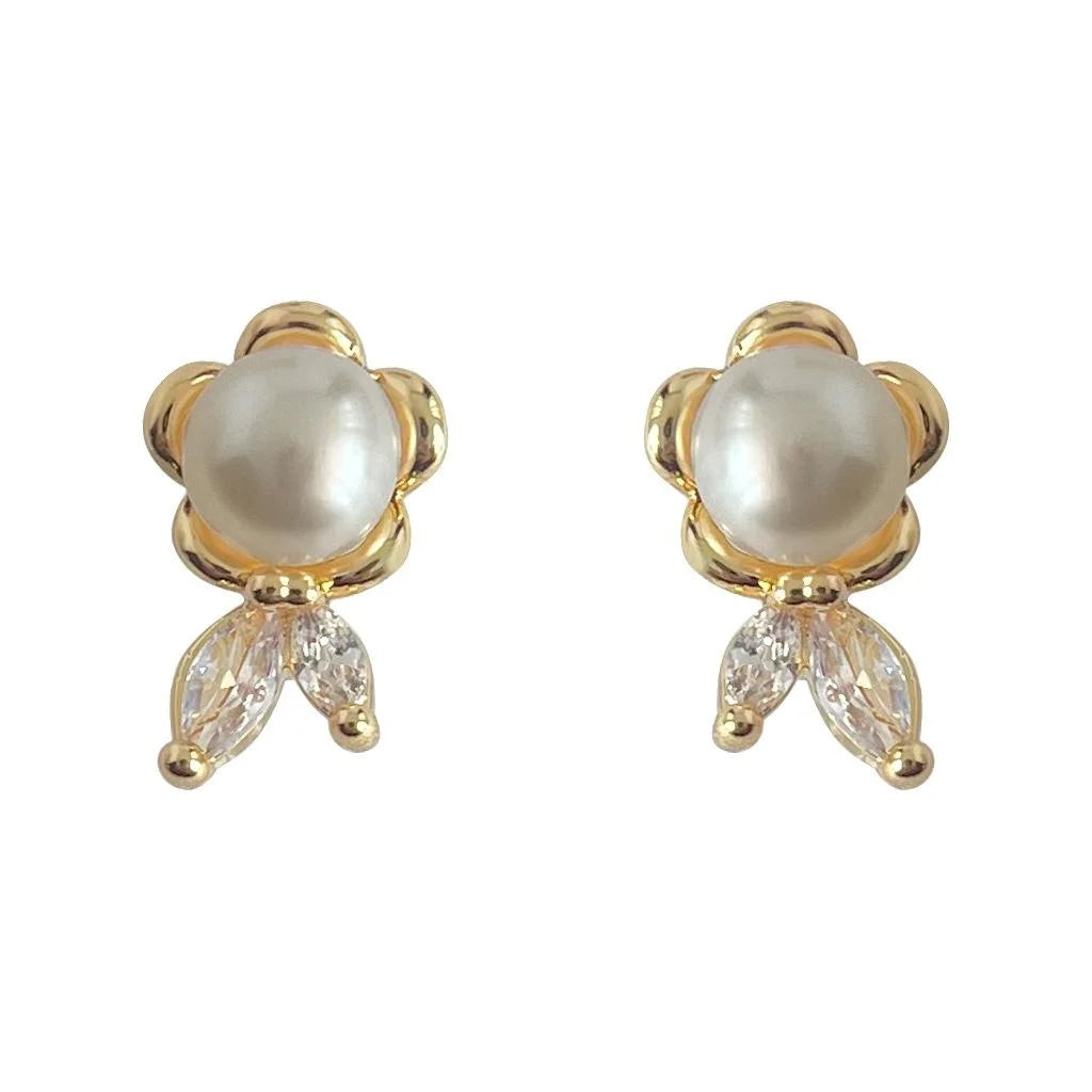 Light Luxury 14K Gold Plated Copper Mini Flower Stud Earrings With Freshwater Pearl Micro Pave Zircon