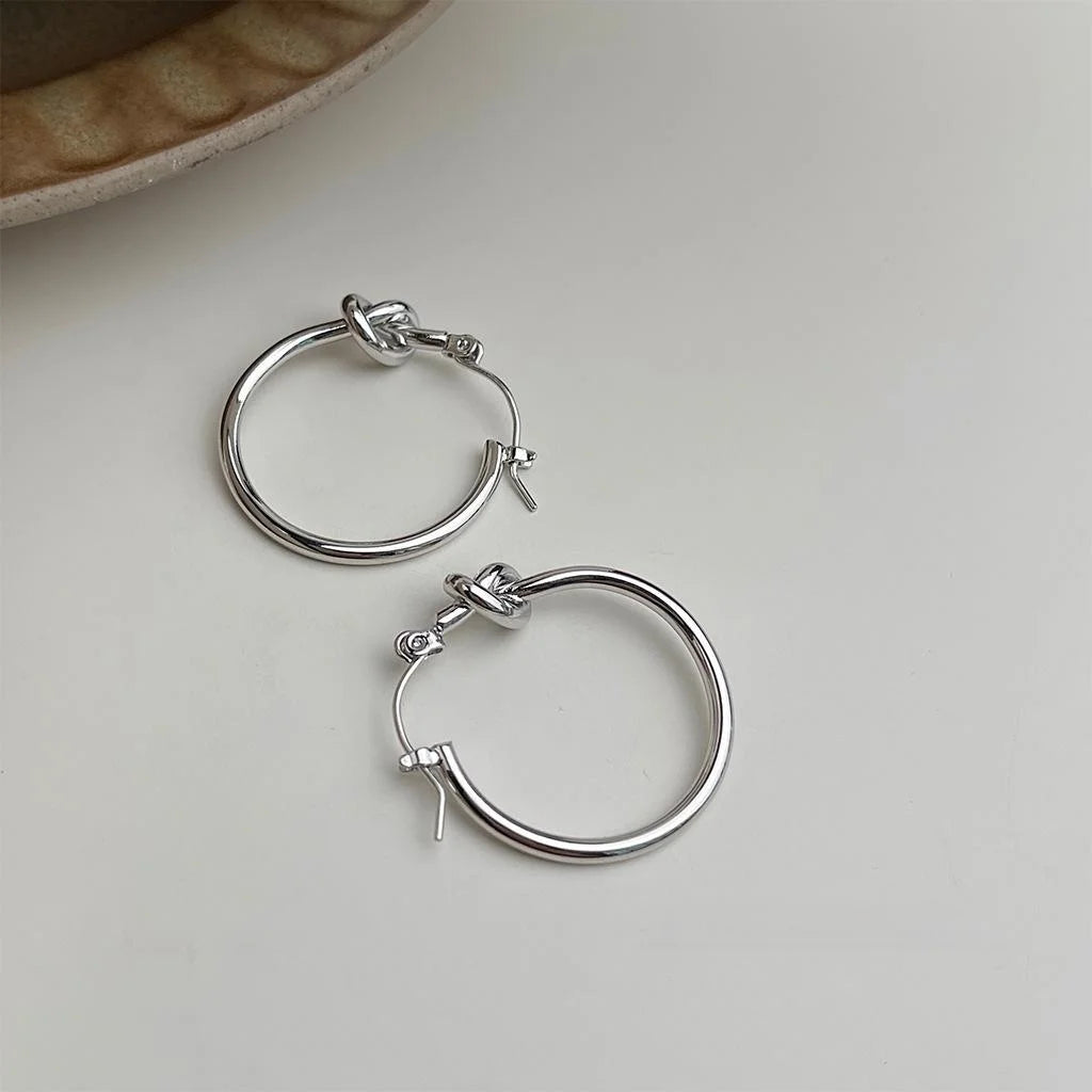 Minimalist Copper Knot Hoop Earrings Smooth Metal Geometric Commuter Jewelry For Women