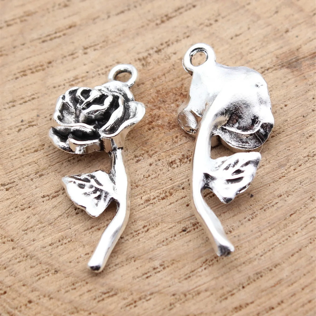 26x10mm 1.7g Antique Silver Finish Zinc Alloy Rose Flower Charm Pendant for Bracelet Necklace DIY