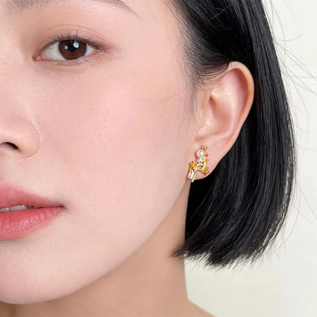 New Chinese Plum Blossom Leaf Stud Earrings Copper Pearl Zircon Micro Pave Jewelry