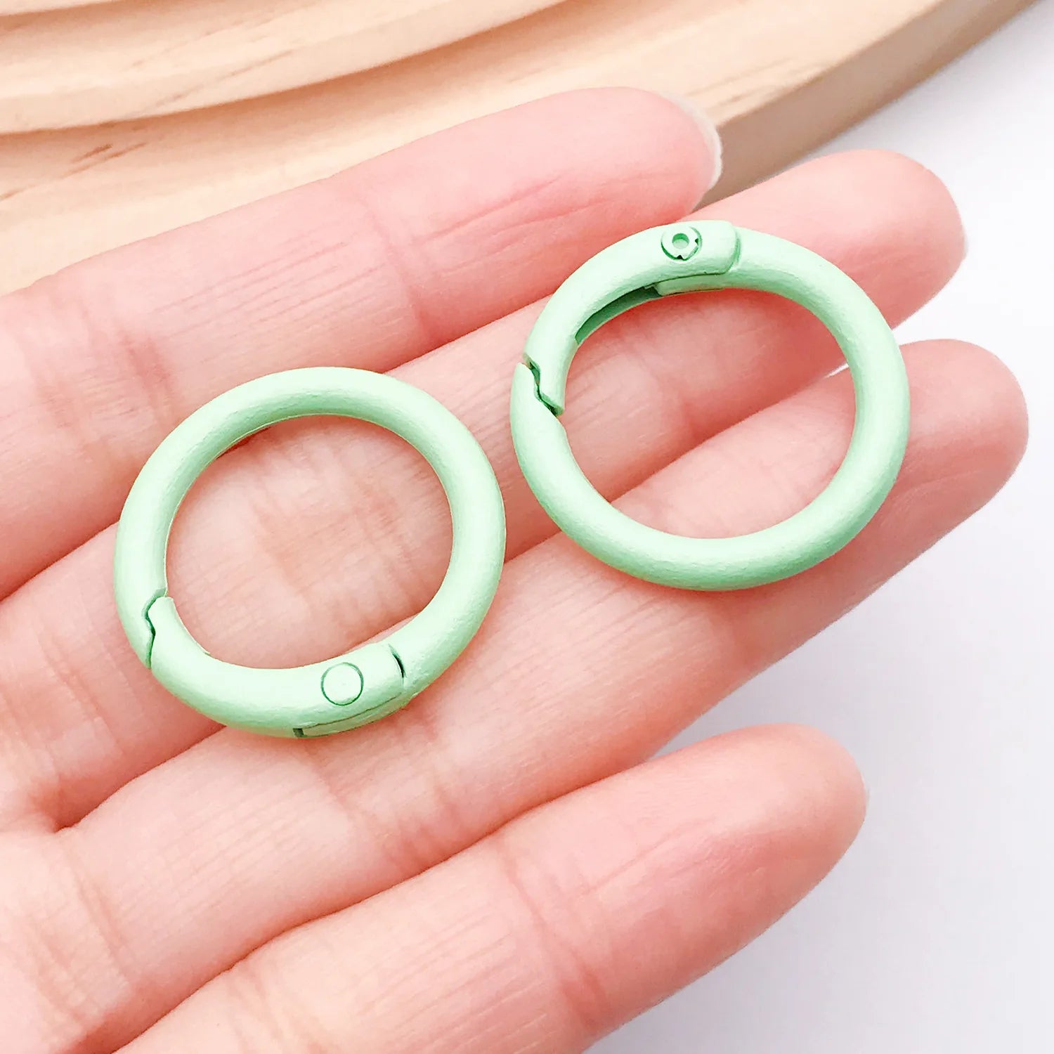 Enamel Zinc Alloy Headphone Ring Spring Clasps