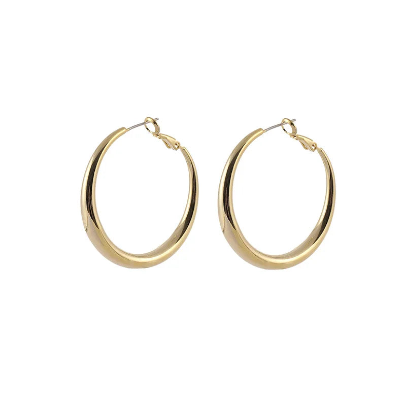 Elegant Gold Alloy Large Hoop Stud & Clip On No Piercing Minimalist Commuter Round Hoop Earrings