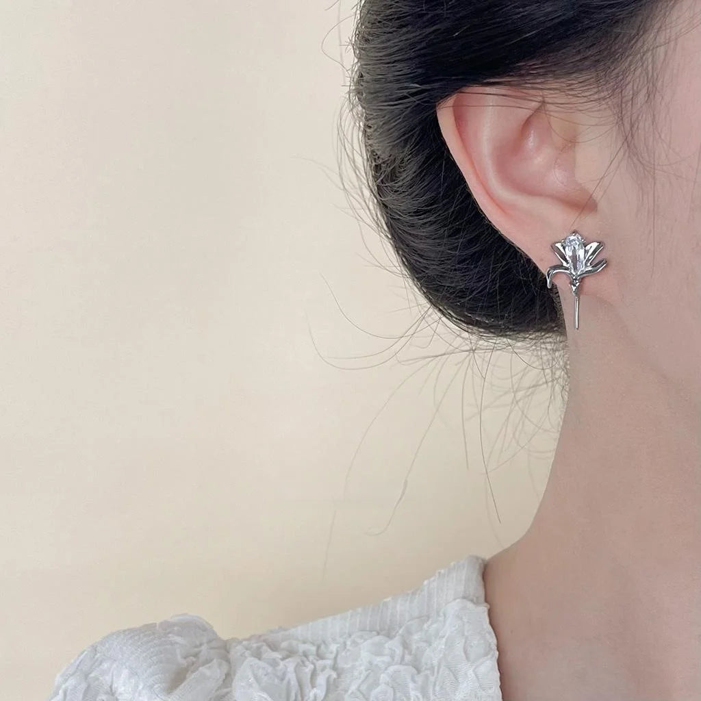 Copper Micro Pave Zircon 3D Flower Stud Earrings Minimalist Tulip Floral Commuter Jewelry
