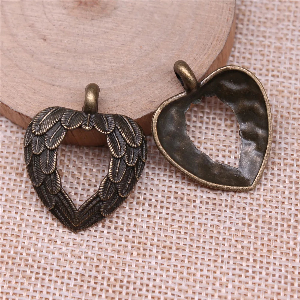 31x26mm 3.1g Antique Silver Zinc Alloy Heart Feather Leaf Charm Pendant for DIY Necklace Making