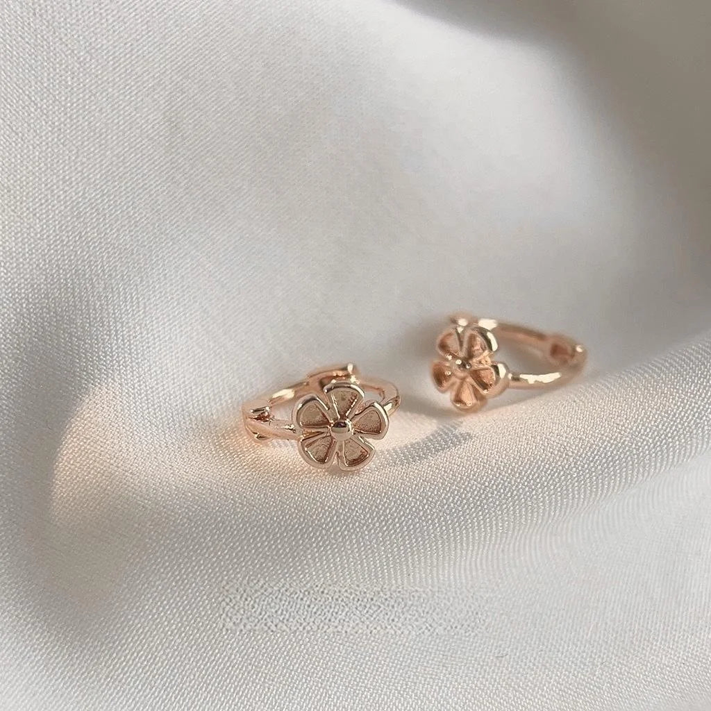 Rose Gold Plated Copper Flower Stud Earrings Simple Elegant Commuter Jewelry