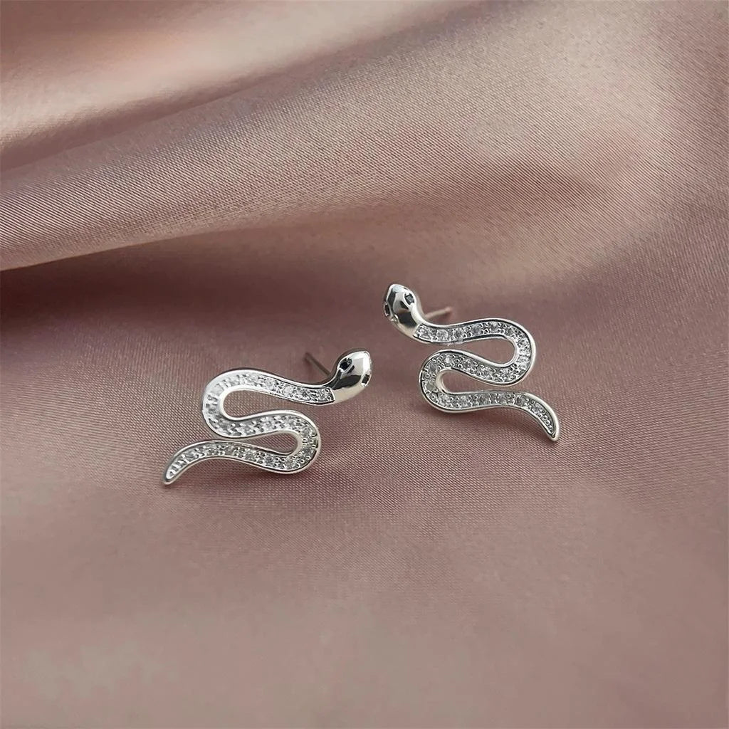 Luxury Copper Zircon Snake Drop Earrings Micro Pave Serpent Line Animal Zodiac Jewelry