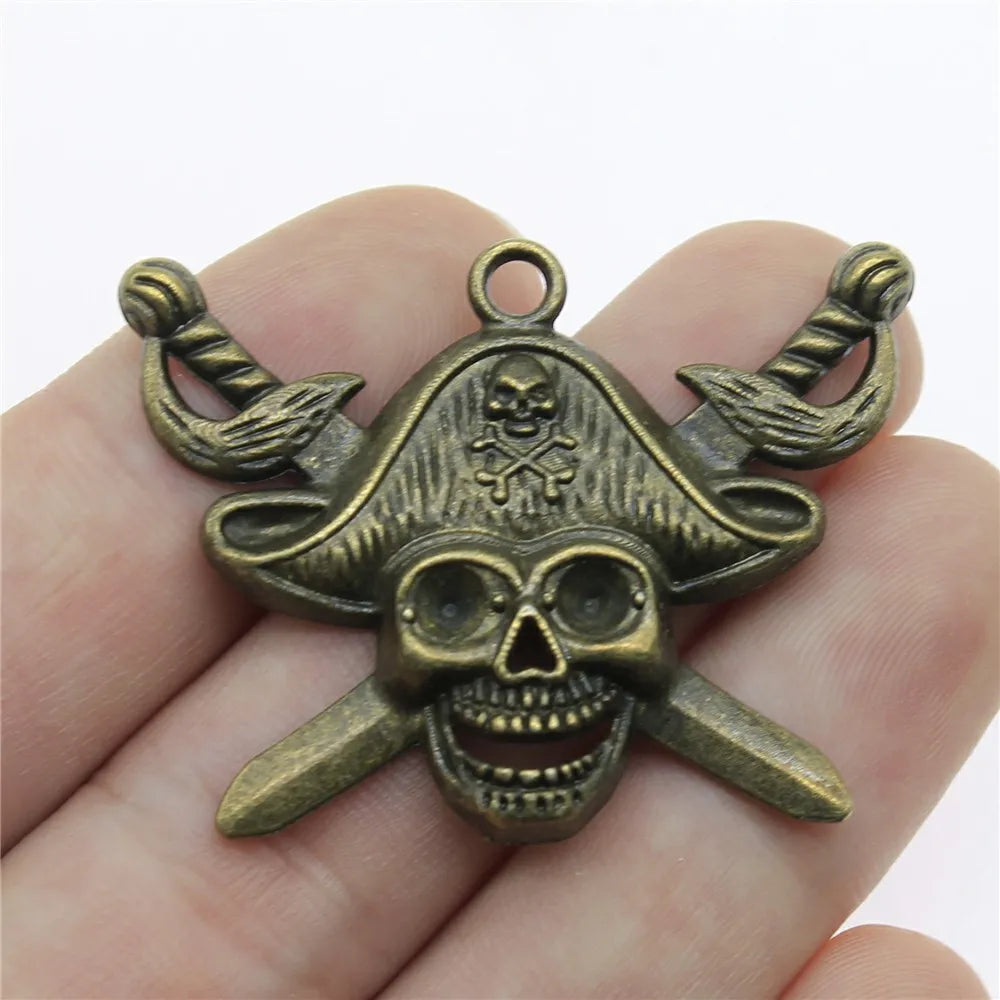 45x34mm 7.3g Multicolor Zinc Alloy Pirate Skull Charm Pendant for DIY Jewelry Making and Accessories
