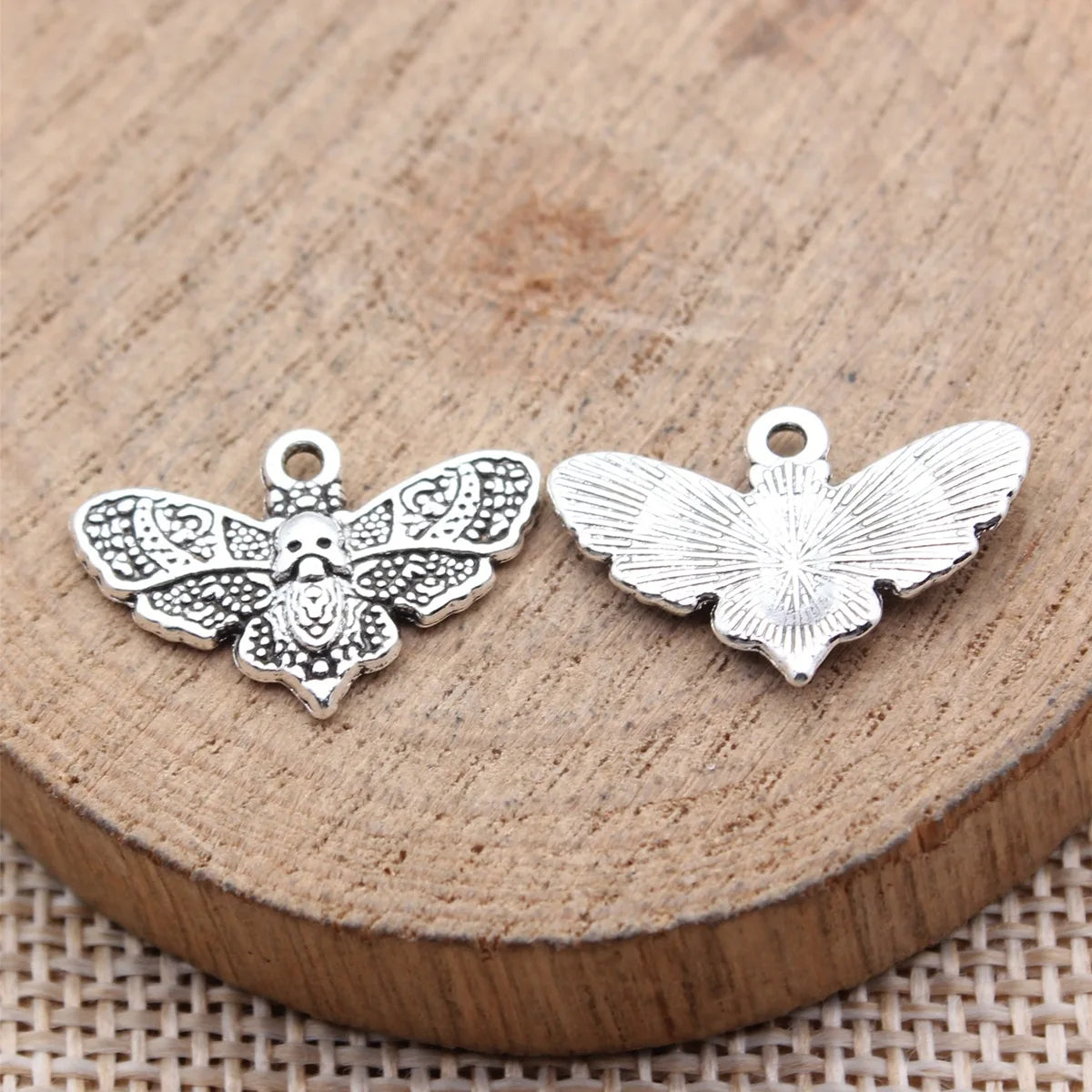 20x13mm 1.05g Multicolor Zinc Alloy Skull Butterfly Charm Pendant for DIY Necklace Bracelet Making