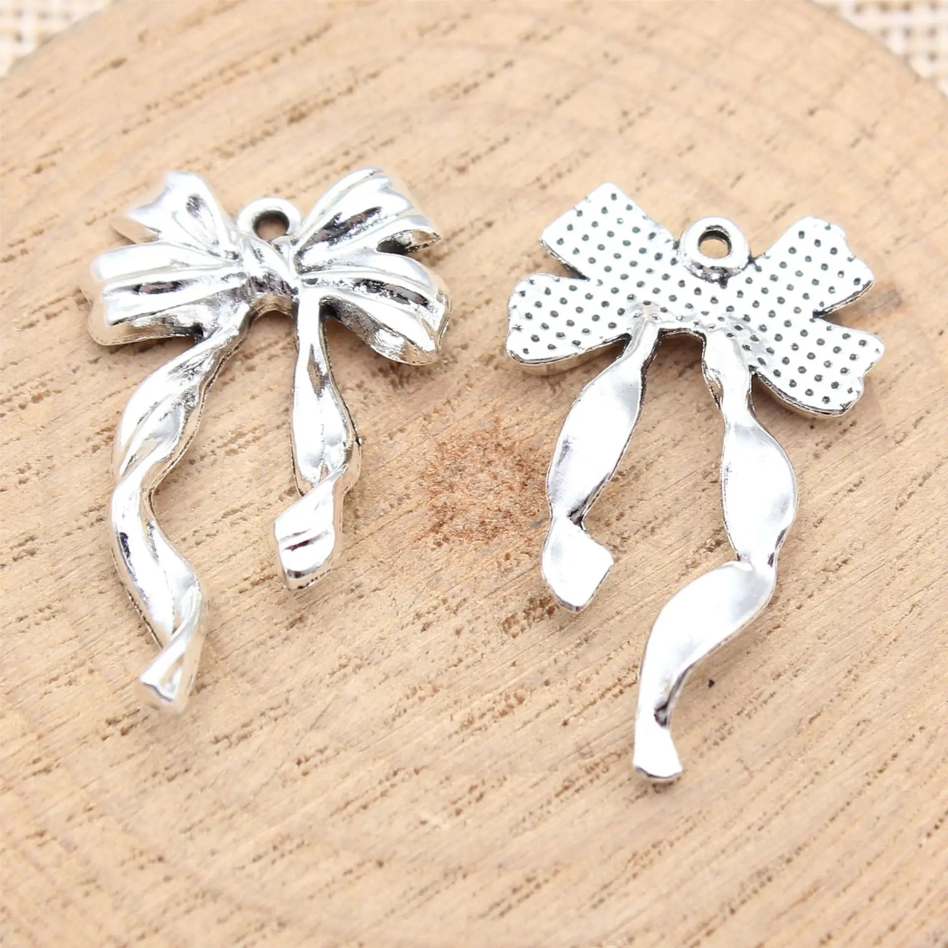 30x18mm 2.8g Zinc Alloy Bow Butterfly Charm Pendant Jewelry Findings for DIY Princess Style Accessories