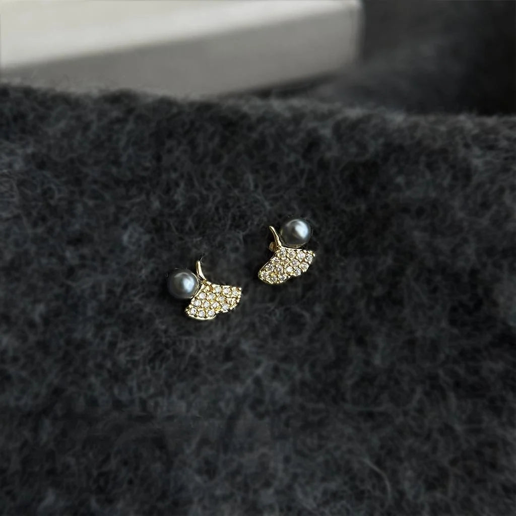 Light Luxury Mini Ginkgo Leaf Stud Earrings With Zircon And Glass Pearl Copper Jewelry