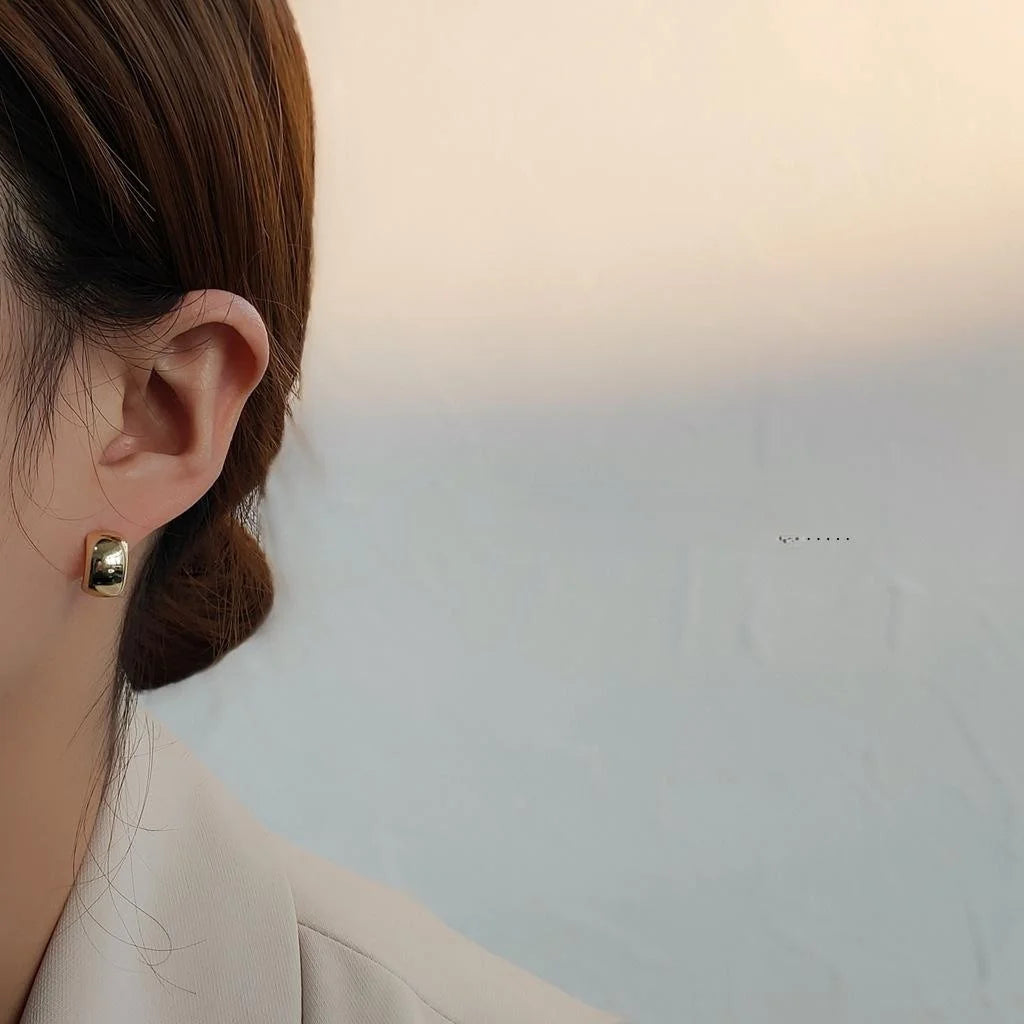 Korean Minimalist Bean Stud Earrings 14K Gold Plated Copper For Women