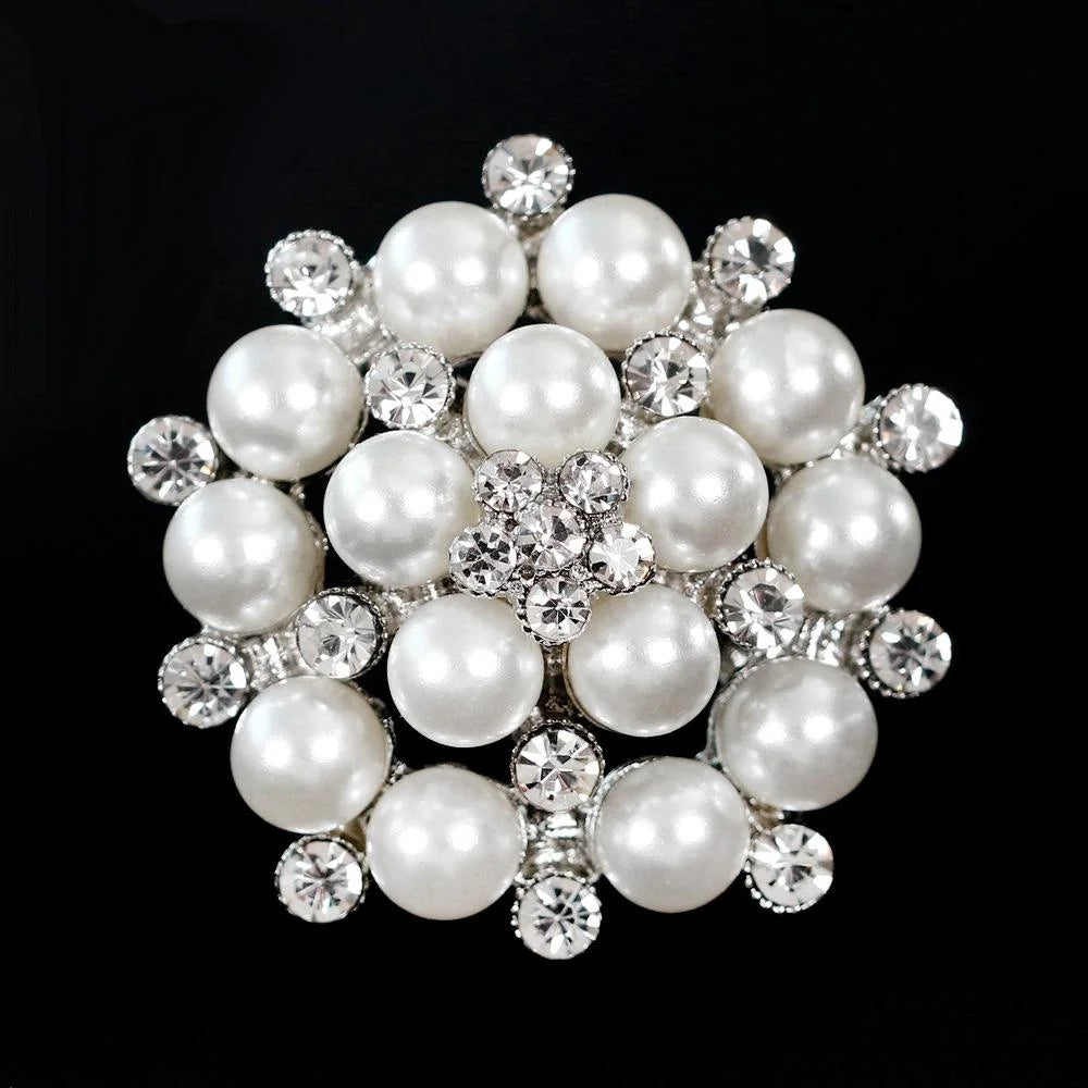 Elegant Pearl Rhinestone Alloy Flower Brooch For Women Luxury Lapel Pin Corsage Suit Scarf Accessory Gift