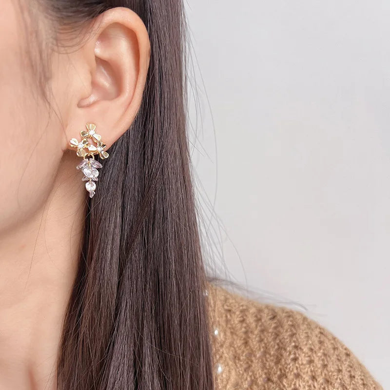 Elegant Gold Alloy Flower Zircon Grape Cluster Crystal Tassel Stud & Clip On No Piercing Earrings