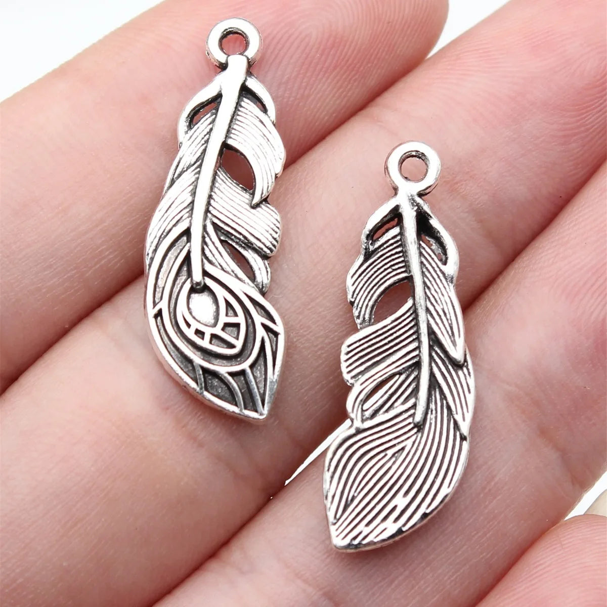 29x10mm 1.5g Antique Silver Zinc Alloy Feather Charm Pendant for DIY Necklace Earring Jewelry Making