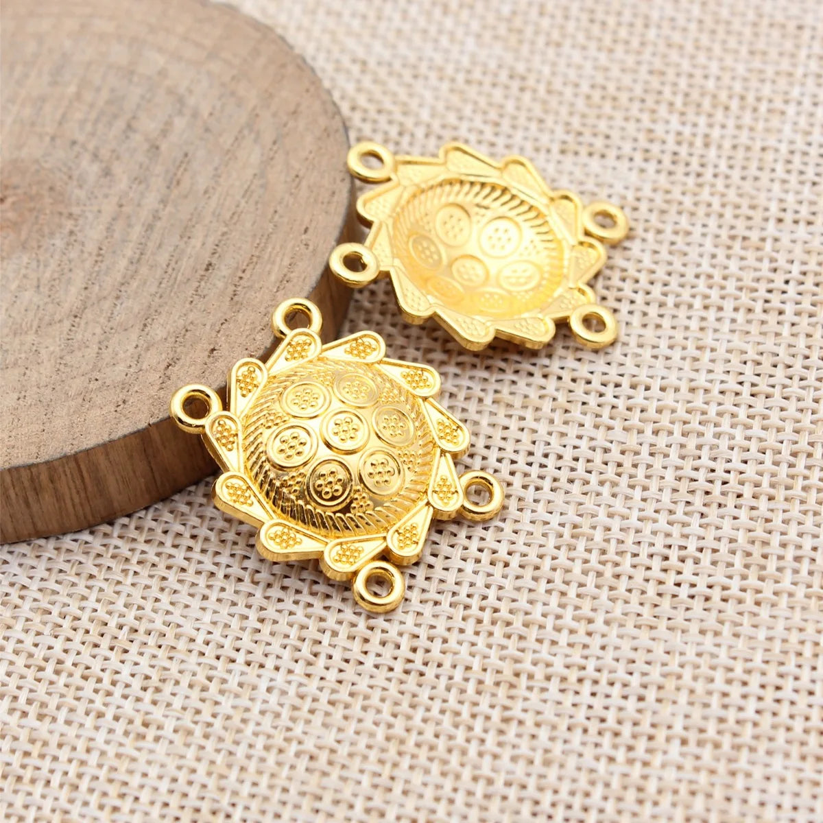27x23mm 2.6g Multicolor Zinc Alloy Four-Hole Connector Charm for Body Chain Waist Chain Jewelry