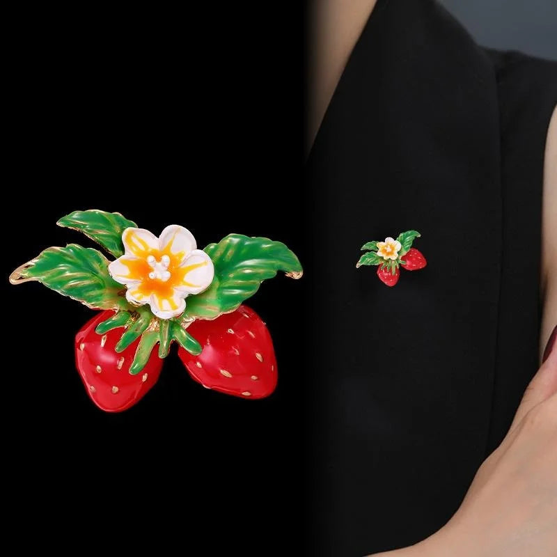 Cute Enamel Strawberry Flower Brooch With Gold Tone Alloy Leaves, Fruit Lapel Pin For Cardigan Gift