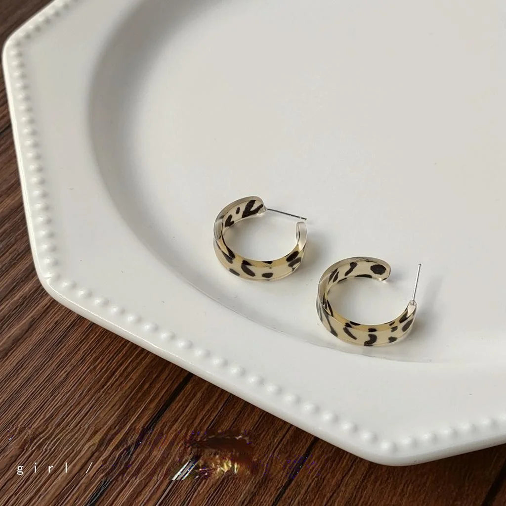 Korean Style Leopard Print Acrylic C Hoop Earrings With Silver Plated Pins